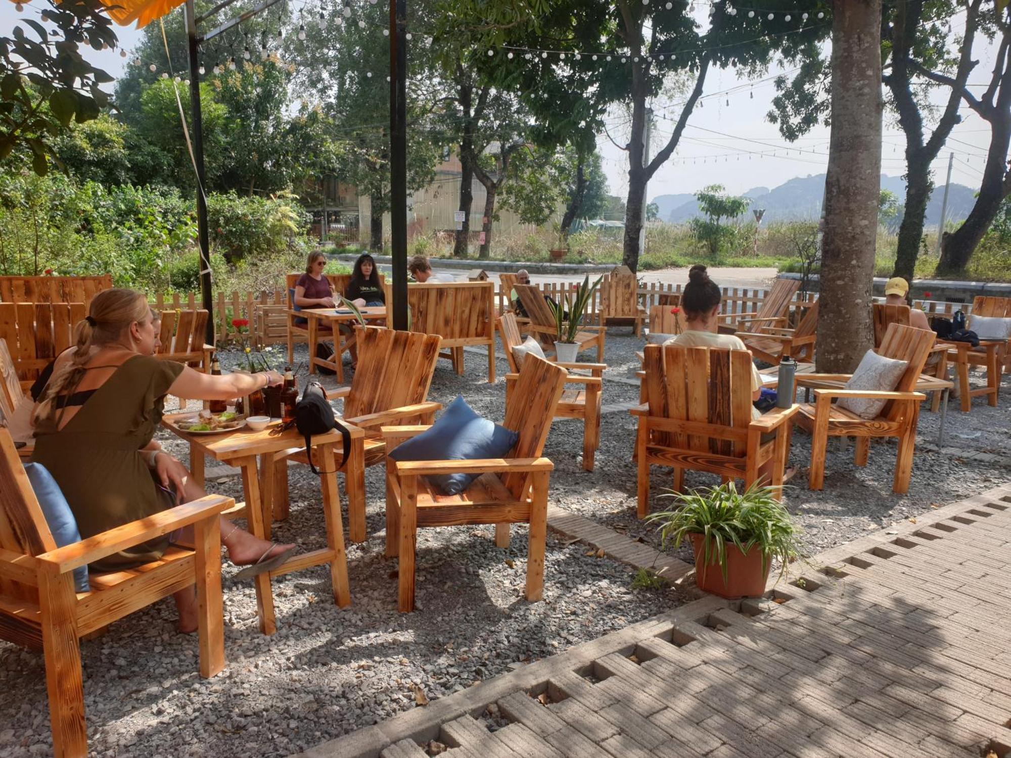Cozy Son Hotel Ninh Bình Exteriör bild