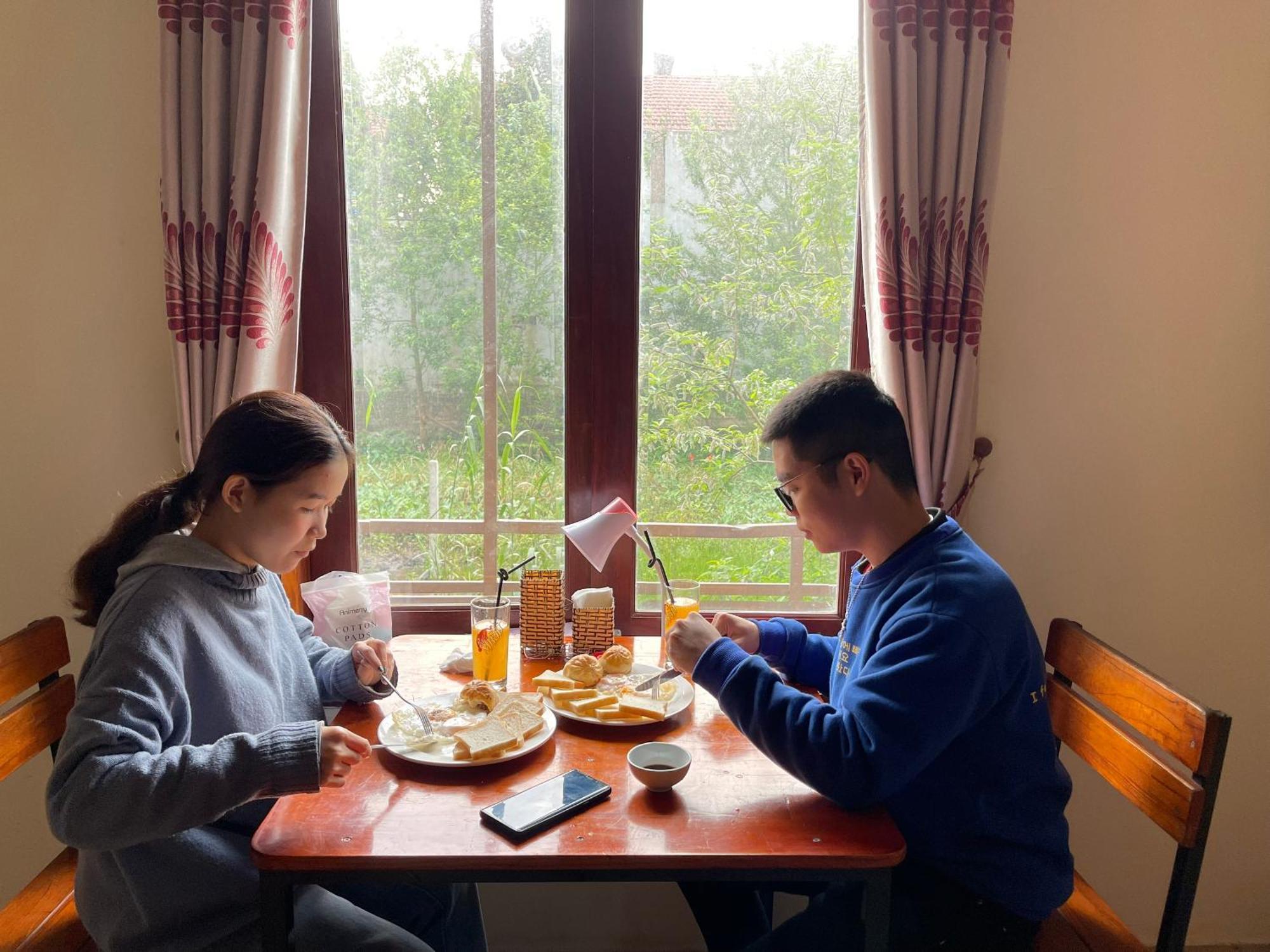 Cozy Son Hotel Ninh Bình Rum bild